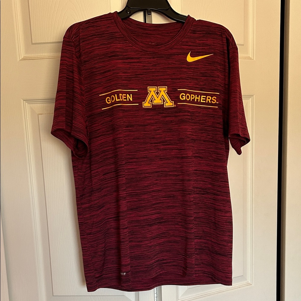 Men’s Nike Minnesota Golden Gophers Dri-FIT T-Shirt - Maroon - Size L